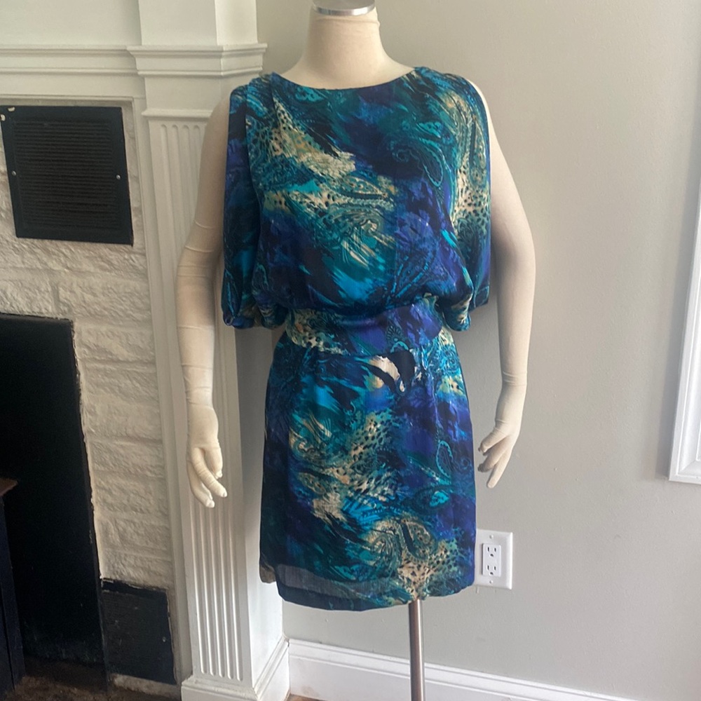 Bisou Bisou blue teal beautiful patterned silky  dress, 135
